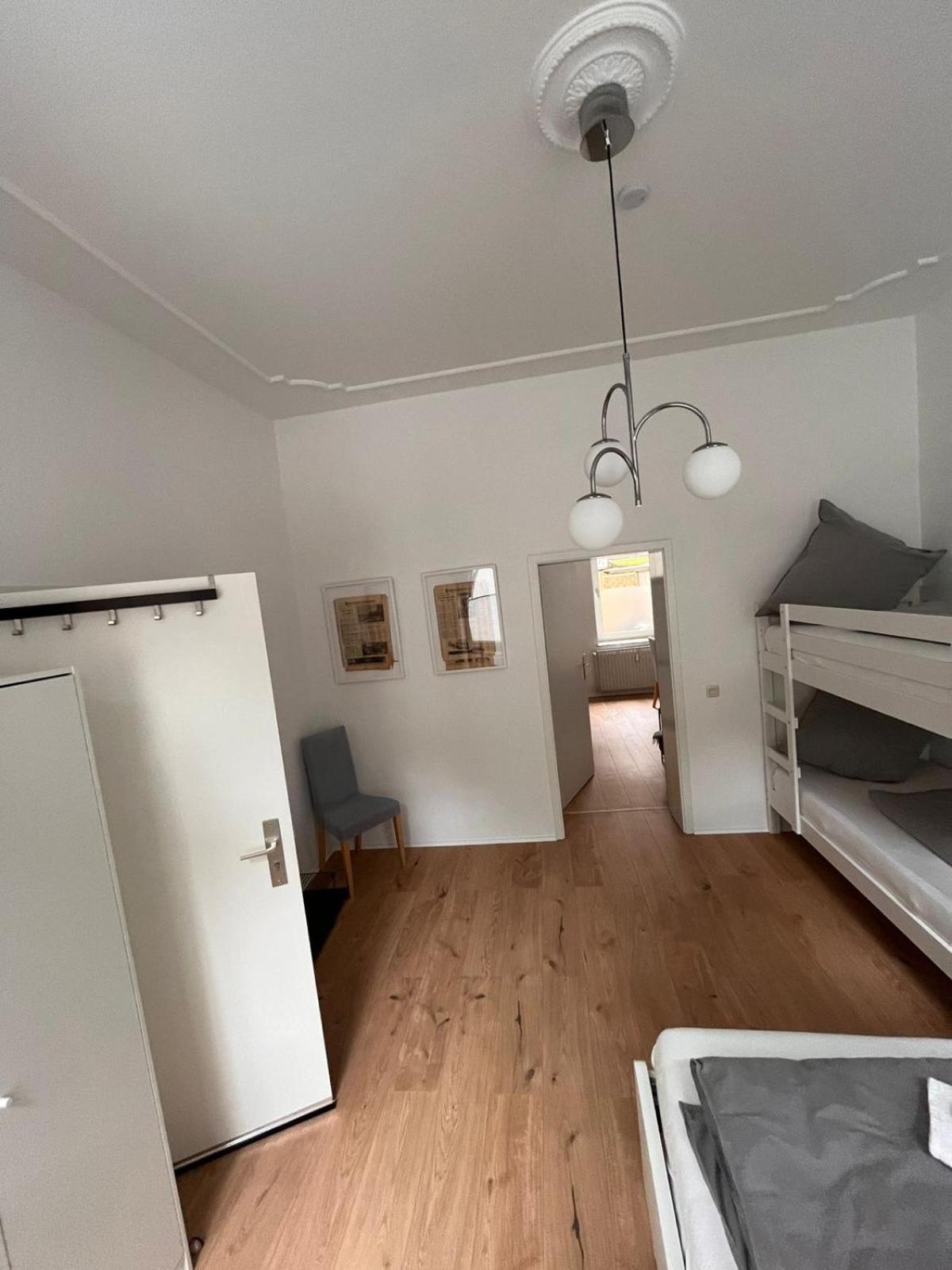Ottos Traumland Apartment Крефелд Екстериор снимка