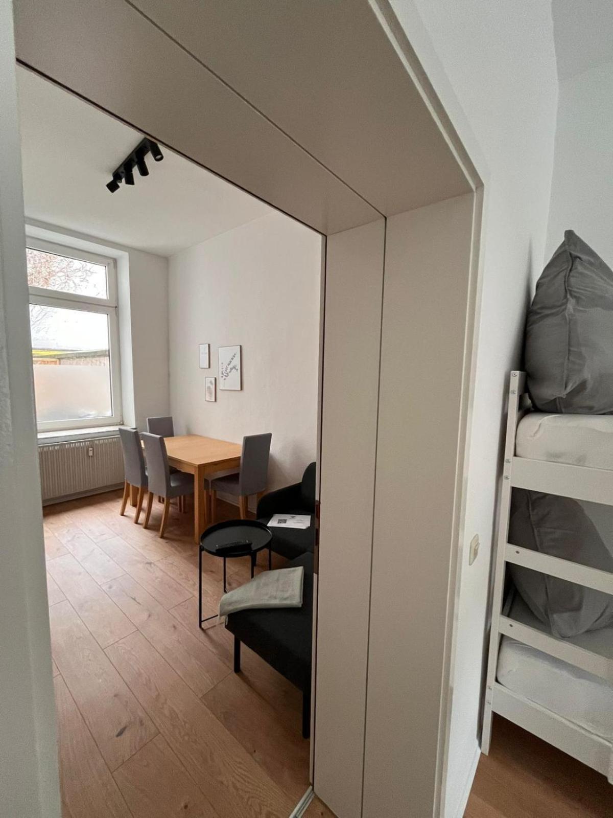 Ottos Traumland Apartment Крефелд Екстериор снимка